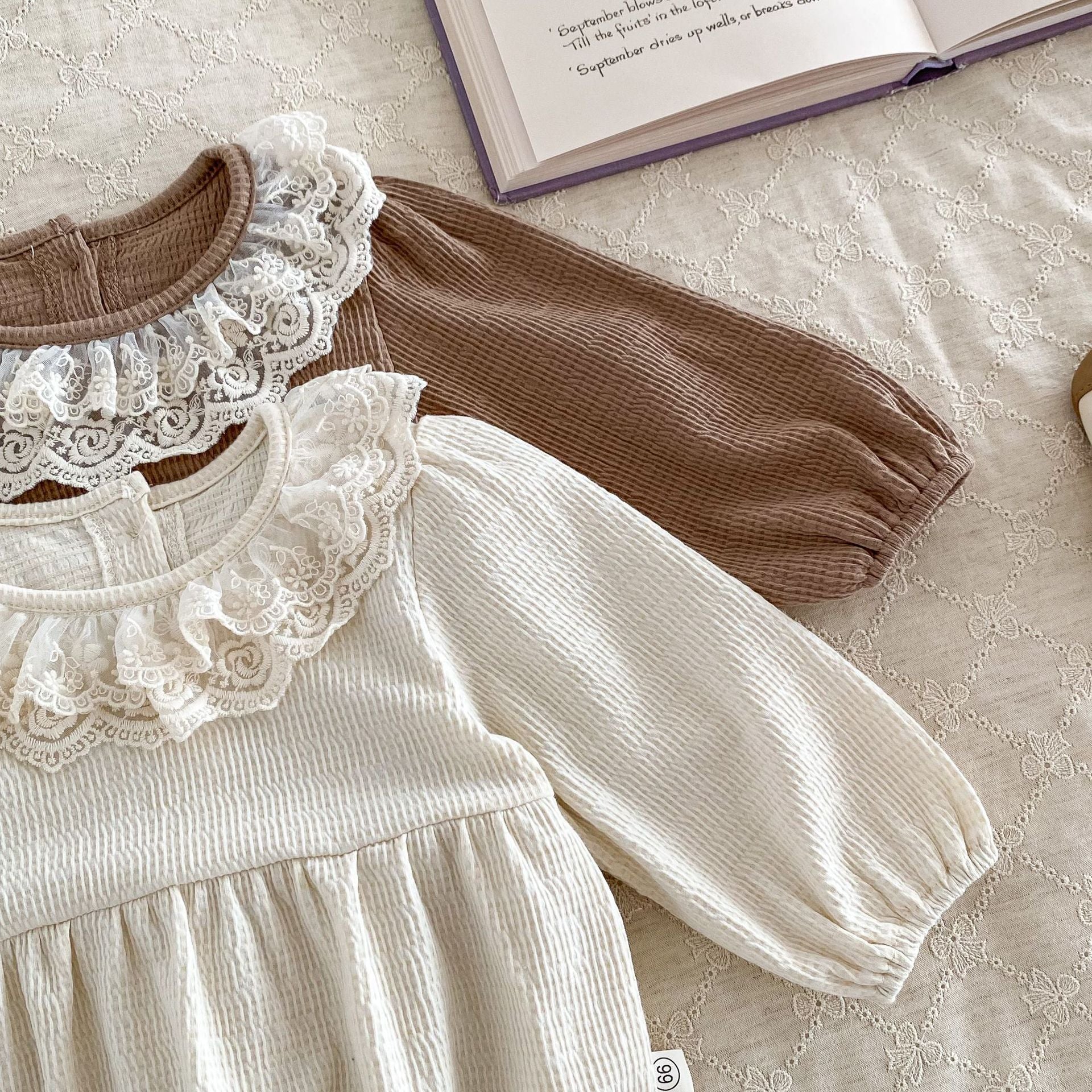 Baby autumn clothing baby girl long sleeve bottom-covering rompers Ins Style newborn waffle lace collar jumpsuit