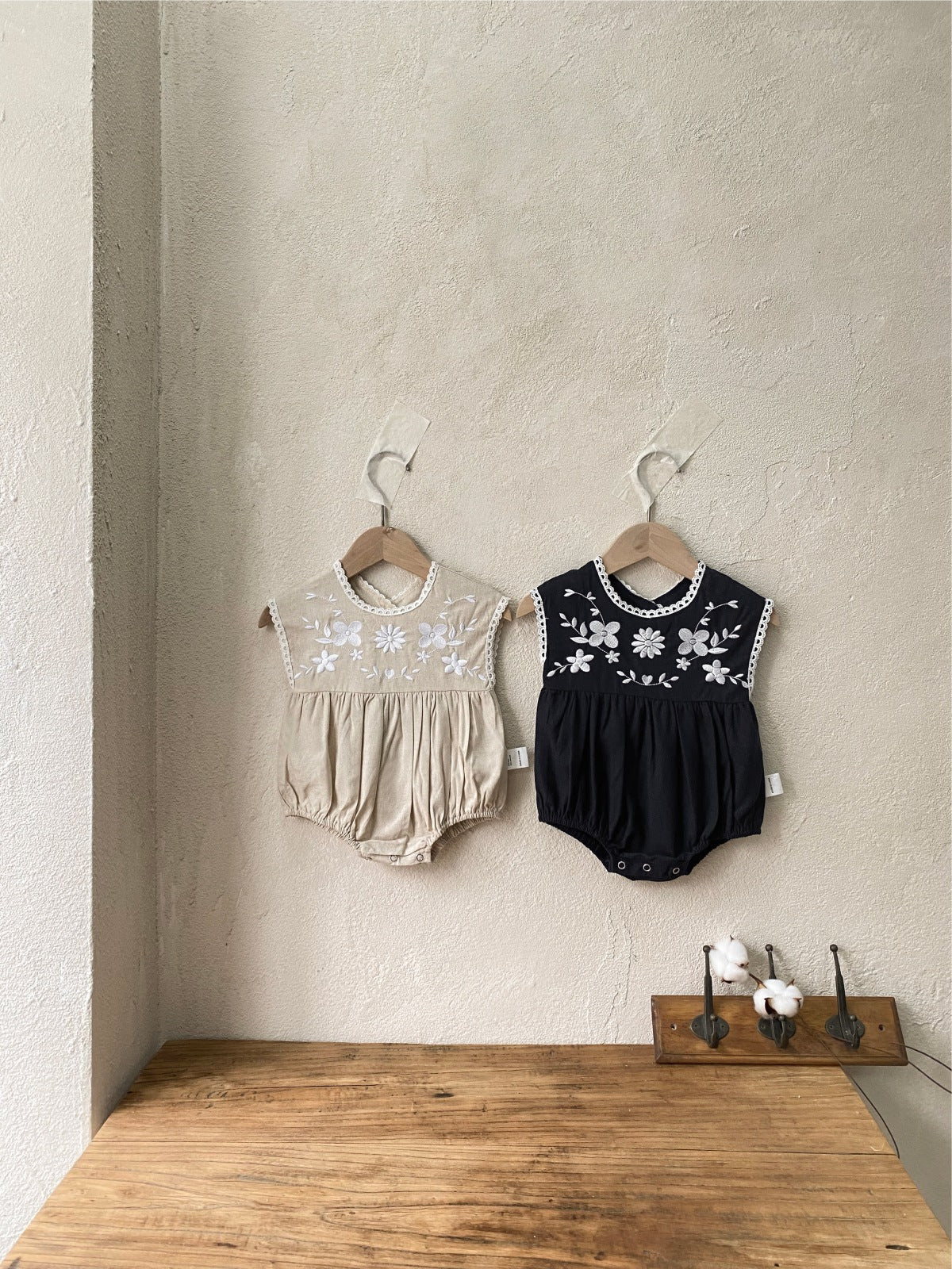 2024 Cotton and linen embroidery baby jumpsuit baby Summer thin breathable triangle rompers baby Summer clothes